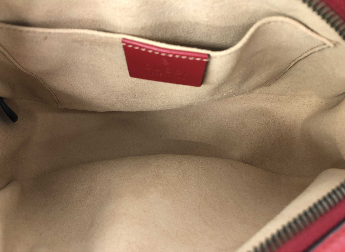 Gucci Marmont Shoulder Bag in Red