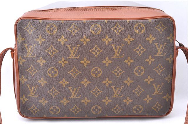 Louis Vuitton Sac Bandouliere 30 Crossbody