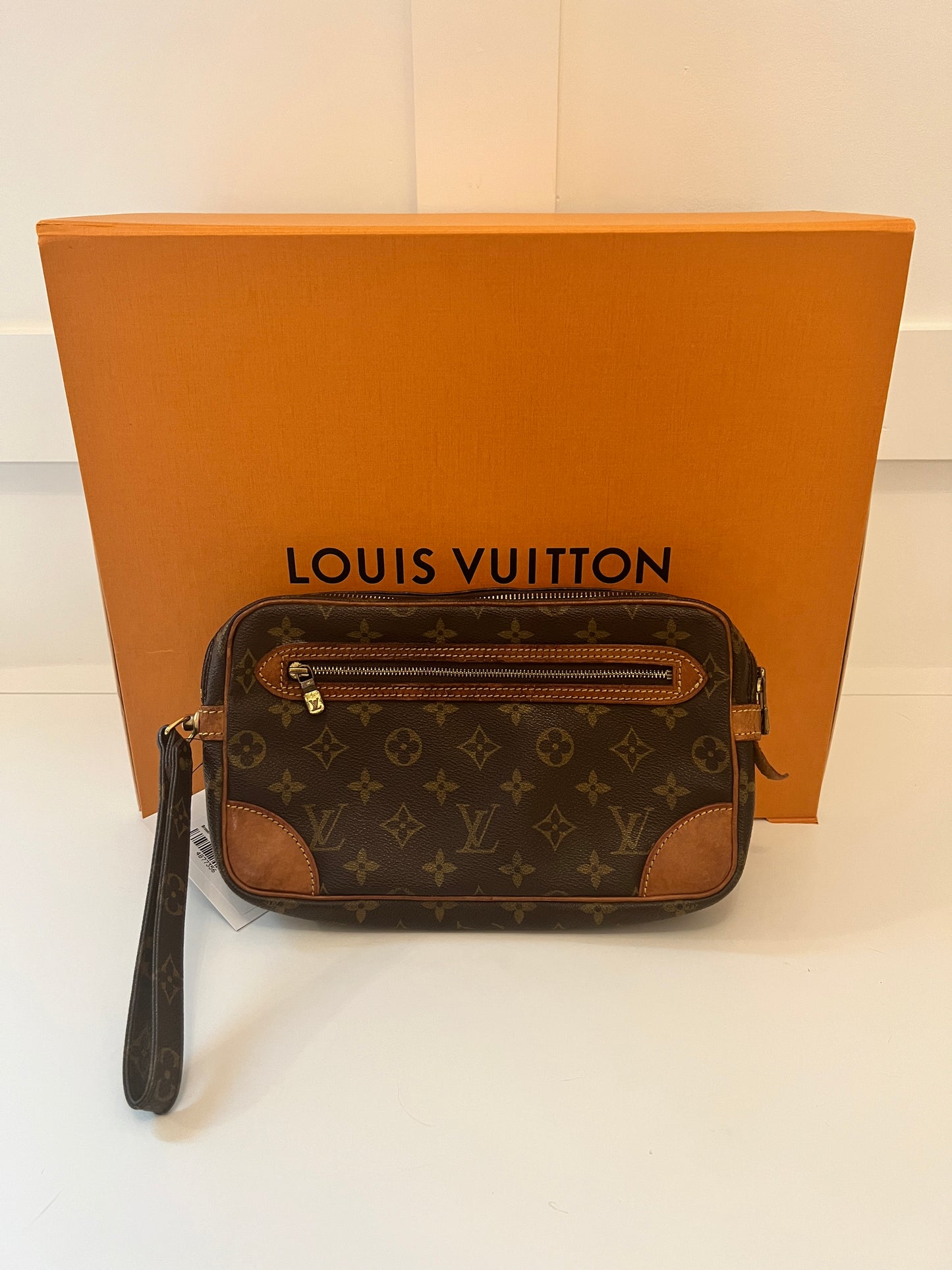 Louis Vuitton Clutch