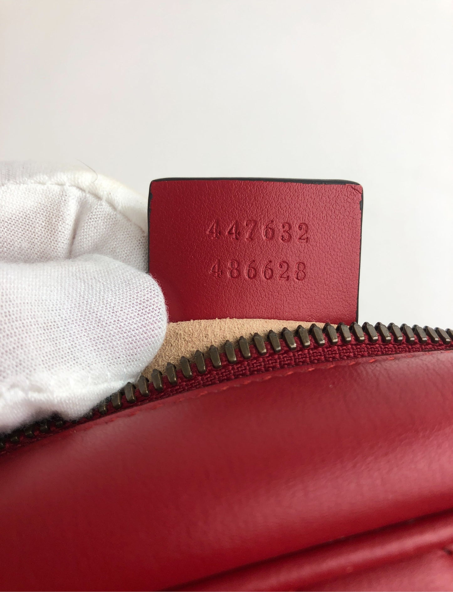 Gucci Marmont Shoulder Bag in Red