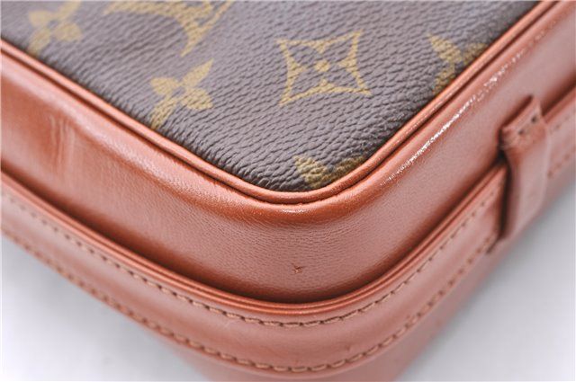 Louis Vuitton Sac Bandouliere 30 Crossbody